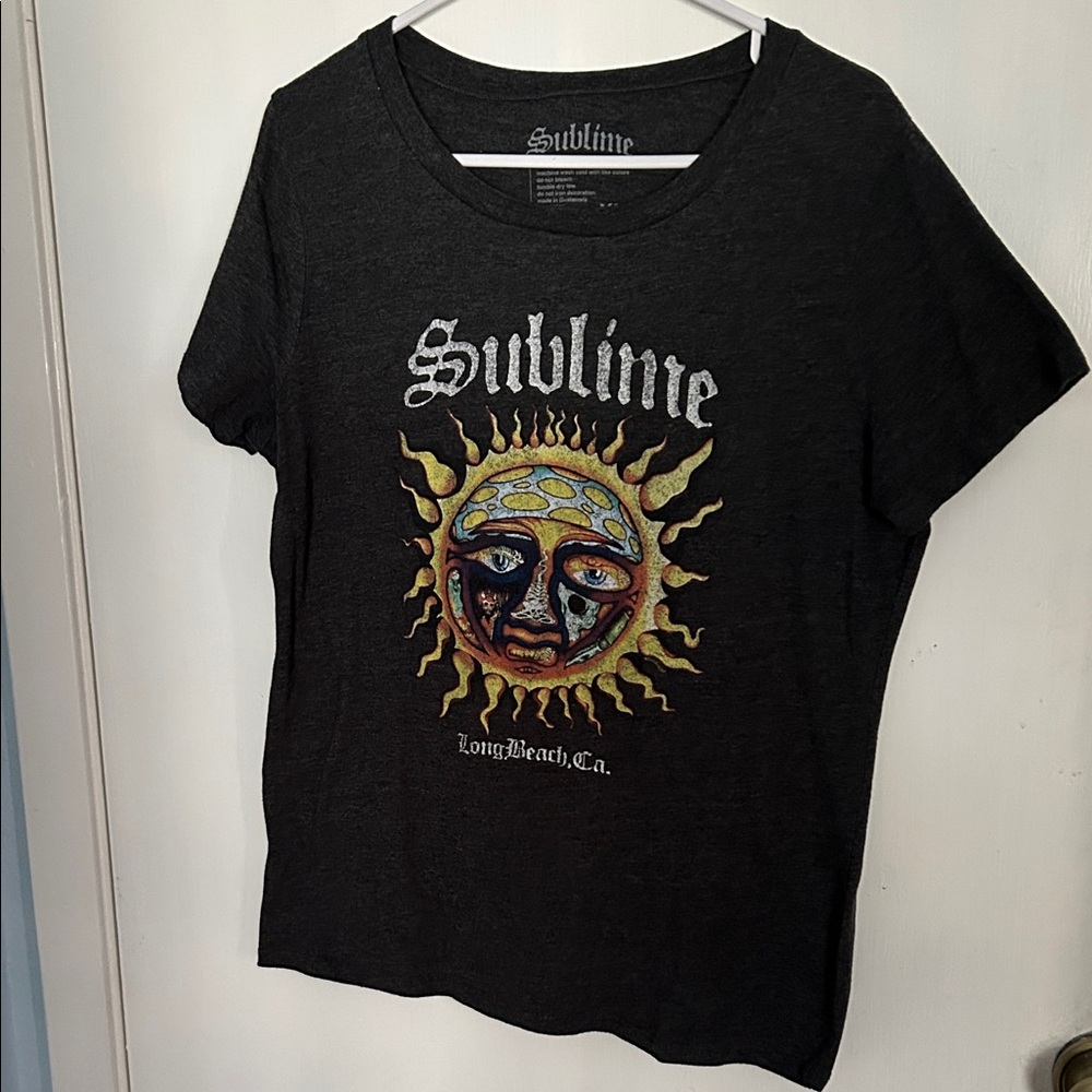 Women's sublime Graphic Tee